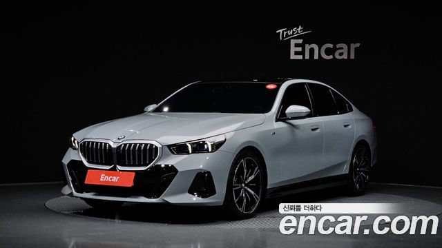 BMW 5 Series — exterior