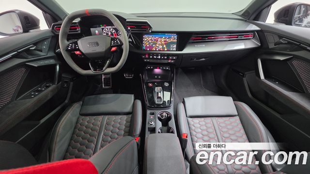 Audi RS3 — interior