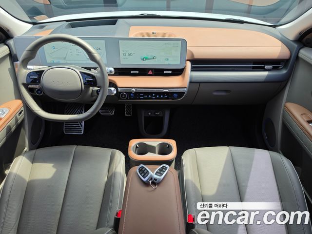 Hyundai IONIQ 5 — interior