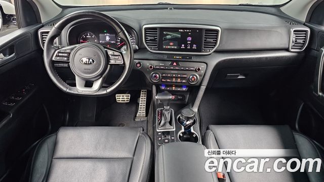 Kia Sportage — interior