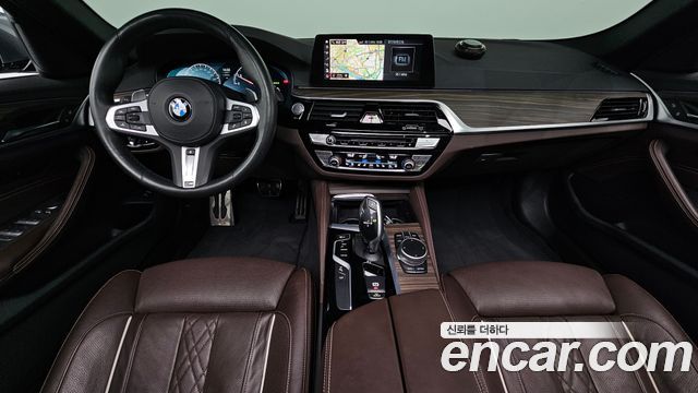 BMW 5 Series — interior