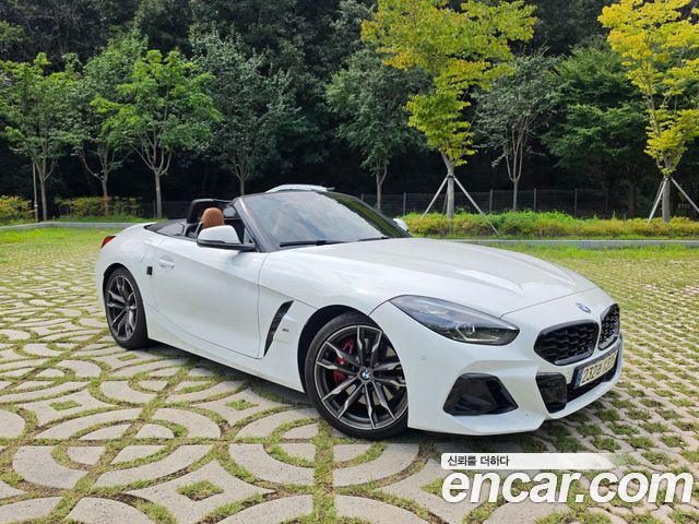BMW Z4 — exterior