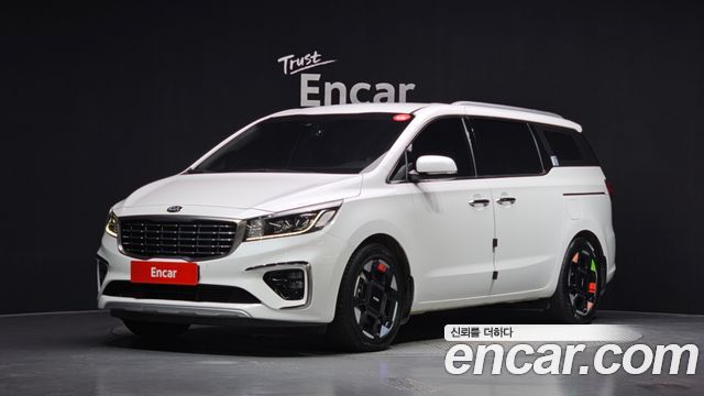 Kia Carnival — exterior