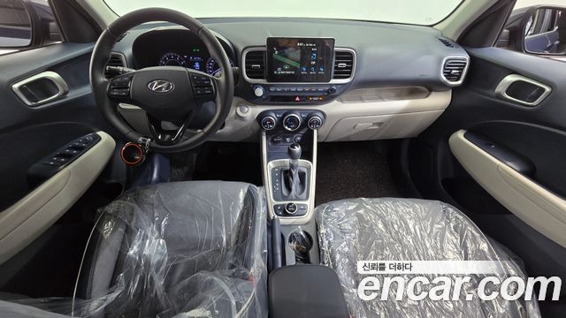 Hyundai Venue — interior