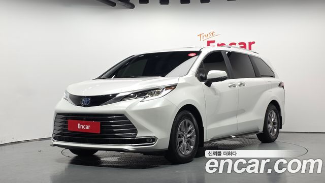 Toyota Sienna — exterior
