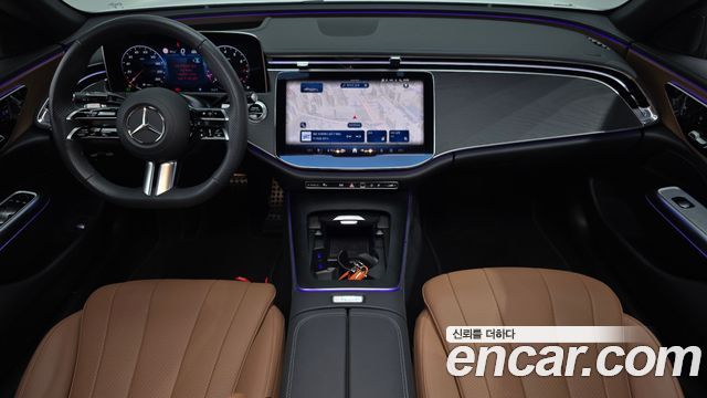 Mercedes-Benz E-Class — interior
