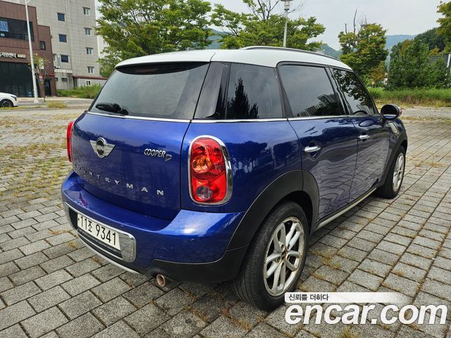 MINI Countryman — interior