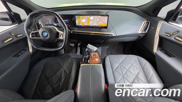 BMW iX — interior