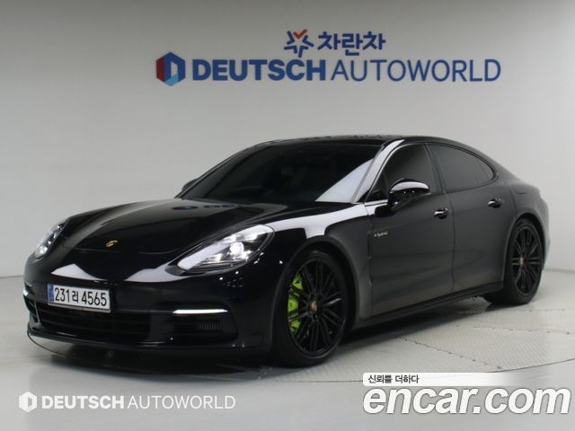 Porsche Panamera — exterior