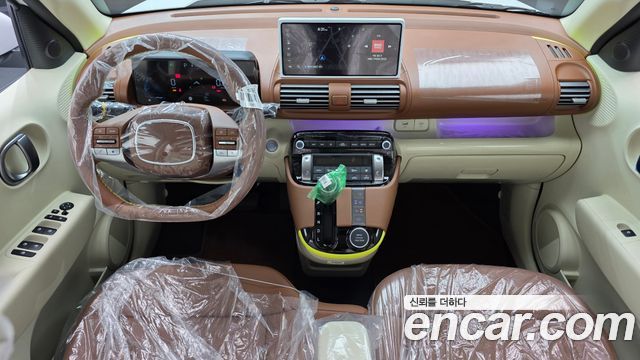 Hyundai Casper — interior