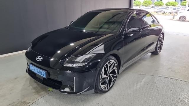 Hyundai IONIQ 6 — exterior