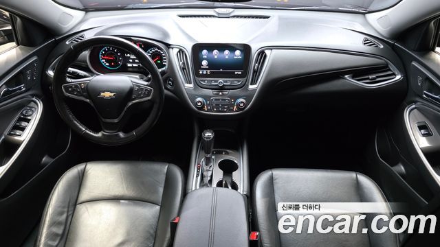 Chevrolet Korea Malibu — interior