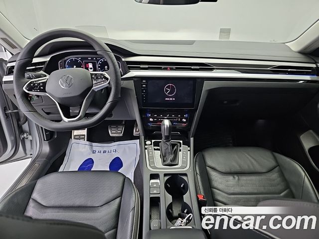 Volkswagen Arteon — interior