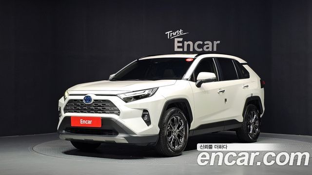 Toyota RAV4 — exterior