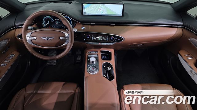 Genesis GV70 — interior