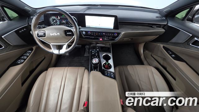 Kia K8 — exterior