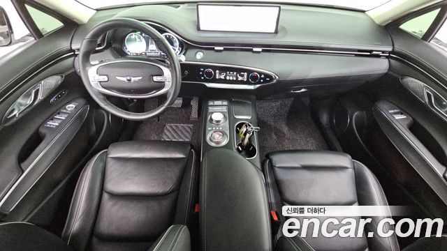 Genesis GV70 — interior