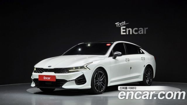 Kia K5 — exterior