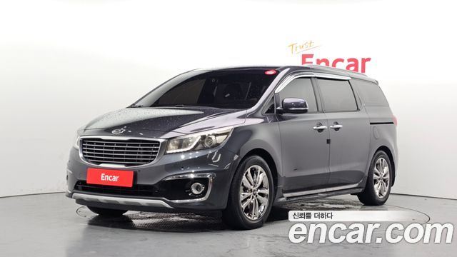 Kia Carnival — exterior