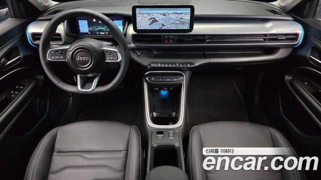 Jeep Avenger — interior