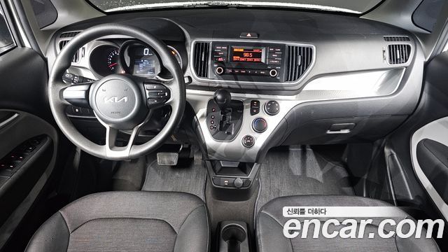 Kia Ray — interior