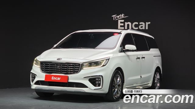 Kia Carnival — exterior