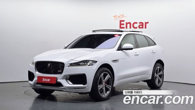 Jaguar F-Pace — exterior