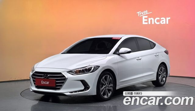 Hyundai Avante — exterior