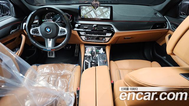 BMW 5 Series — interior