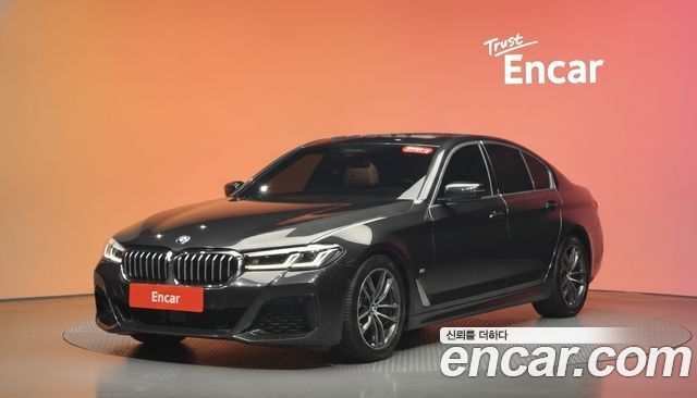 BMW 5 Series — exterior