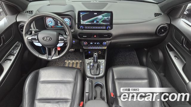 Hyundai Kona — interior