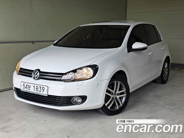 Volkswagen Golf — exterior