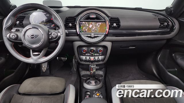 MINI Clubman — interior