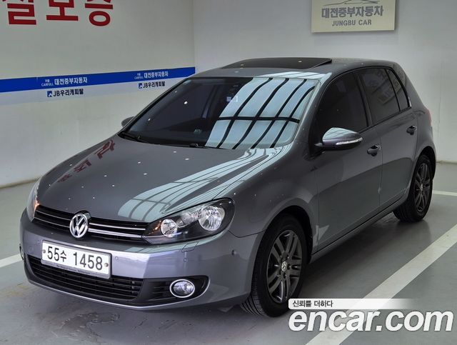 Volkswagen Golf — exterior