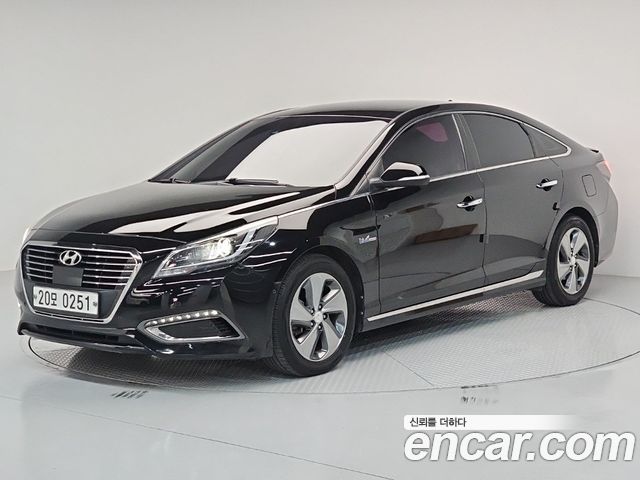 Hyundai Sonata — exterior