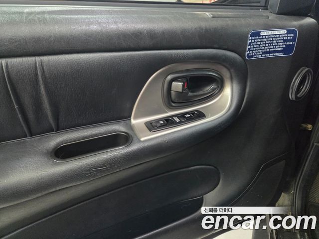 KG Mobility Korando — interior