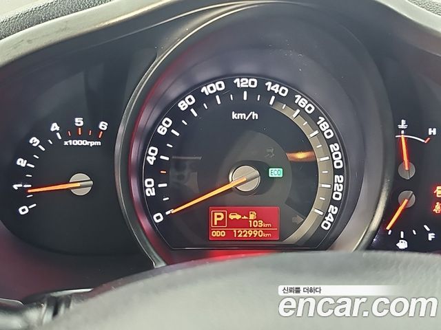 Kia Sportage — interior