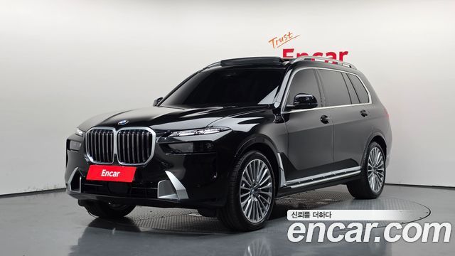 BMW X7 — exterior