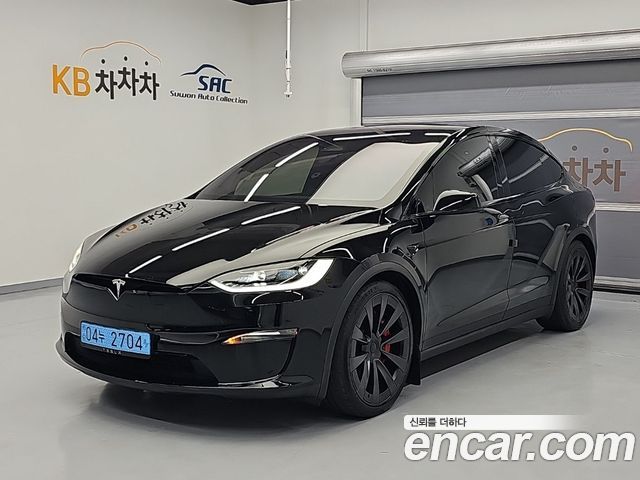 Tesla Model X — exterior