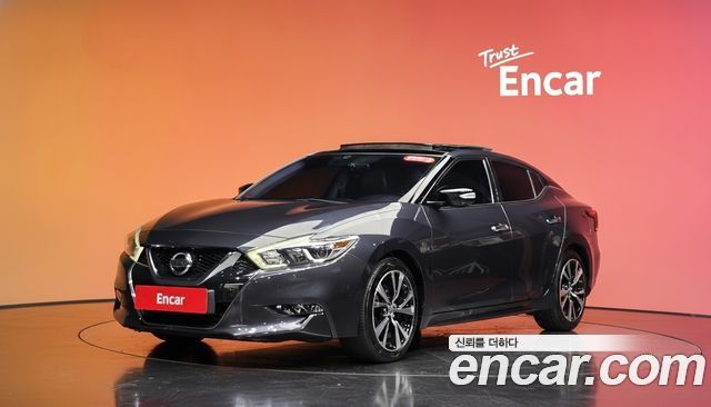 Nissan Maxima — exterior