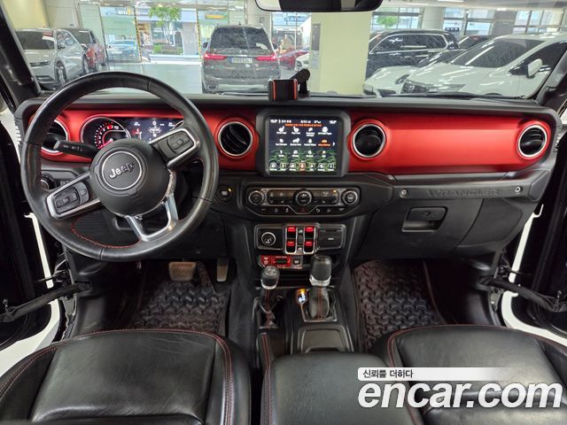 Jeep Wrangler — interior