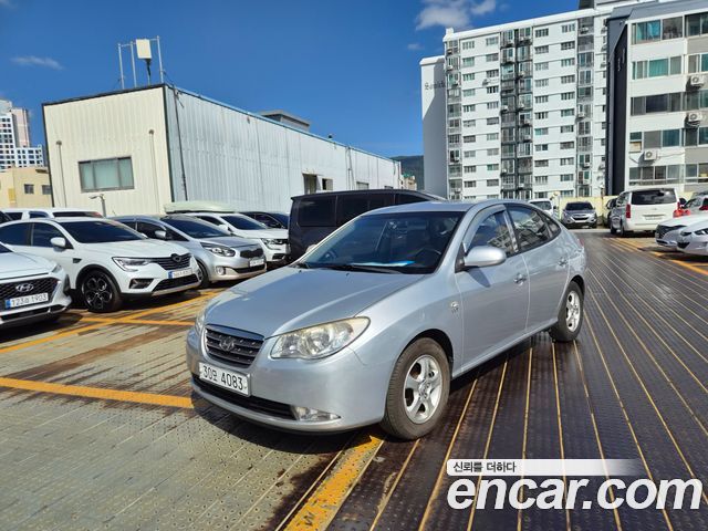 Hyundai Avante — exterior