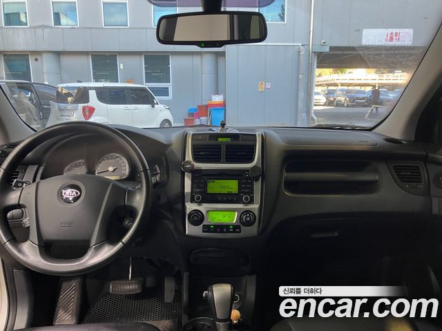 Kia Sportage — interior