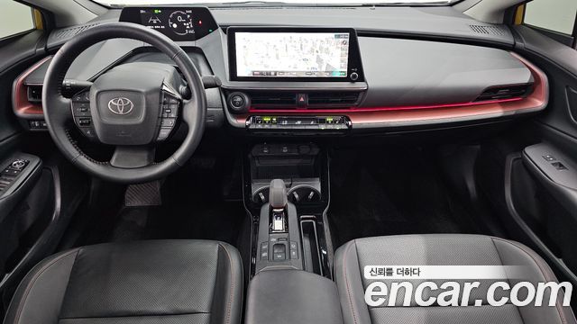 Toyota Prius — interior