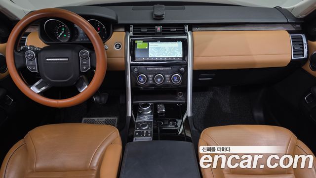 Land Rover Discovery — interior