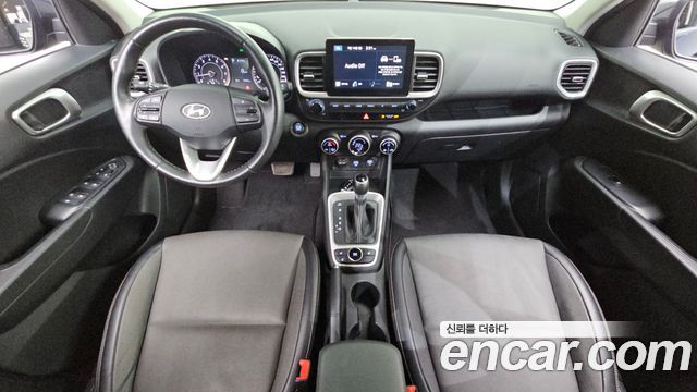 Hyundai Venue — interior