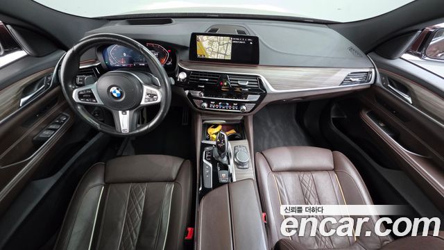 BMW Gran Turismo GT — interior