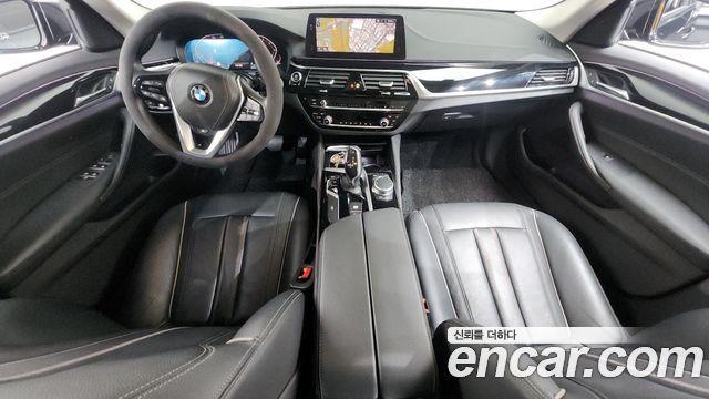 BMW 5 Series — interior