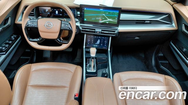 KG Mobility Torres — interior