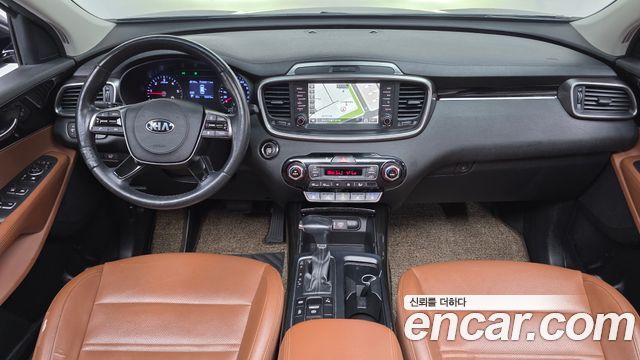 Kia Sorento — interior